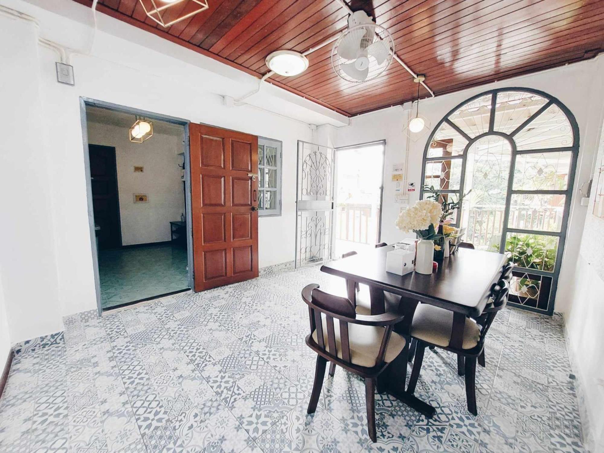 Hello Sunshine Hostel Phra Nakhon Si Ayutthaya Exterior photo